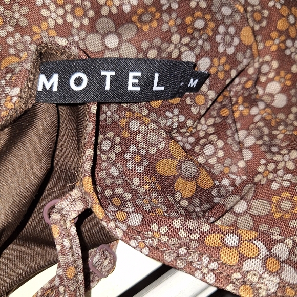 Motel floral Minnie dress adjustable straps medium - Picture 5 of 5